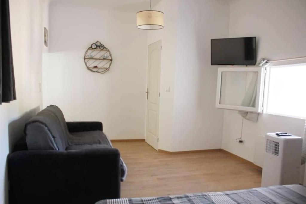Au Coeur De Saint Chamas Appartement Buitenkant foto