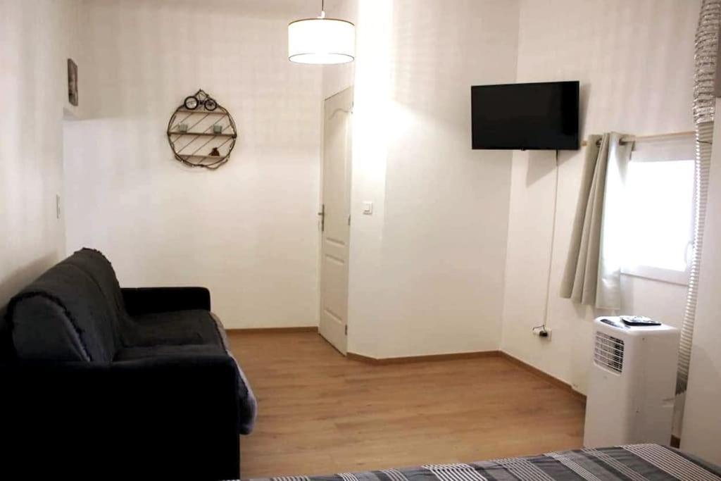 Au Coeur De Saint Chamas Appartement Buitenkant foto